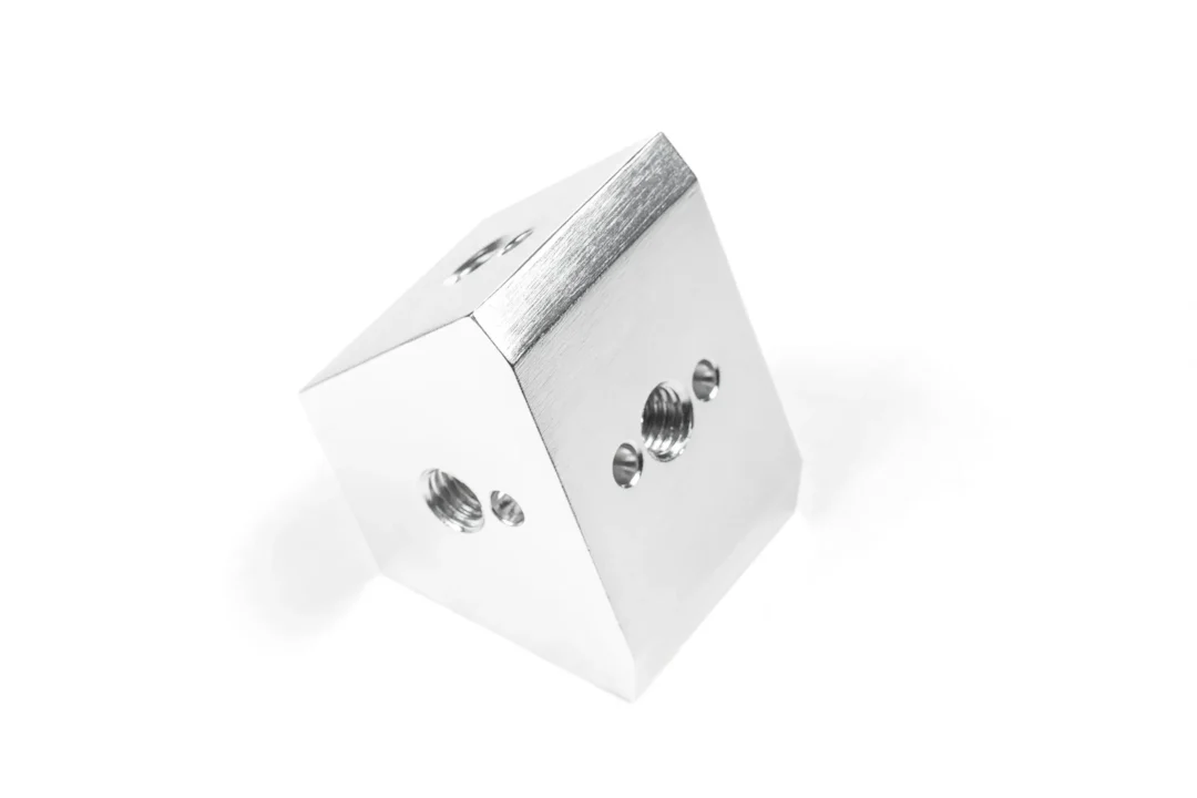 Cubo 135º para F31 – Tubo truss de 50mm - Image 5